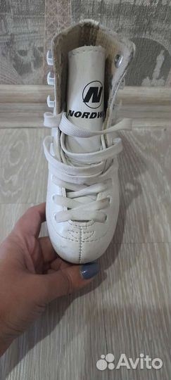 Коньки фигурные детские