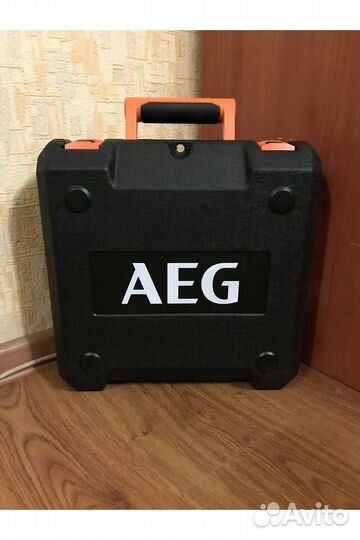 Дрель шуруповерт AEG BS18G4-202C 4935478630