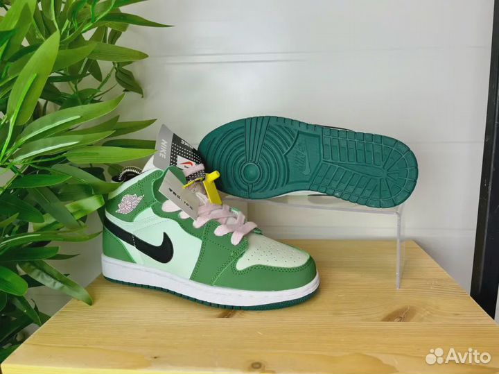 Кроссовки Nike Air Jordan (Новые)