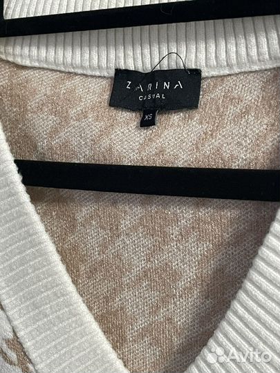 Жилет zarina