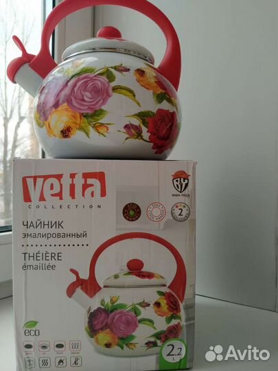 Чайник эмалированный со свистком 2.2 литра