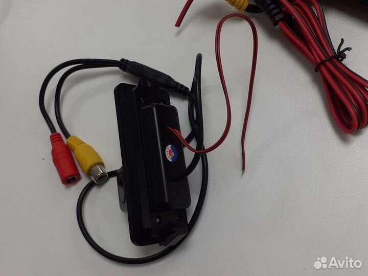 Камера заднего вида volkswagen polo 170гр