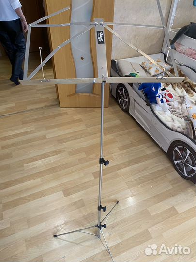 Пюпитр для нот