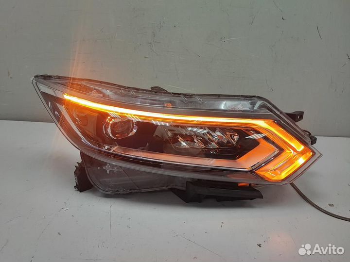 Фара правая nissan qashqai J11 2017-нв