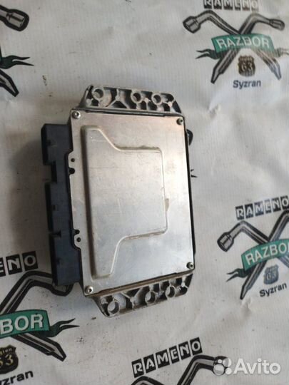 Блок управления двигателем Renault Fluence K4M