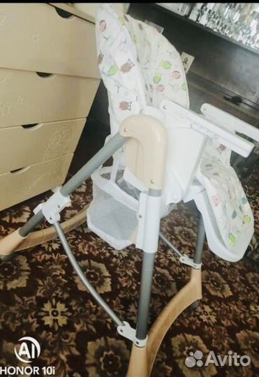 Стульчик для кормления