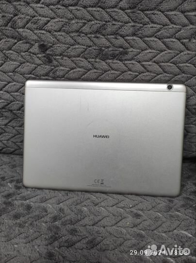 Планшет Huawei mediapad t3 10 16 гб