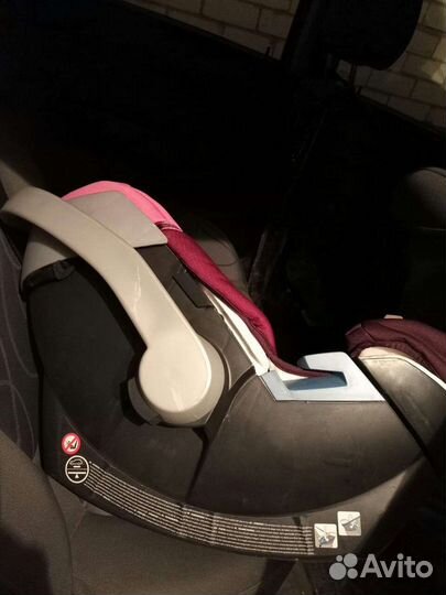 Продам бу автокресло Cybex для младенца