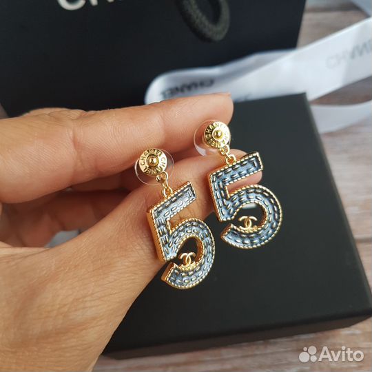 Серьги Chanel 5