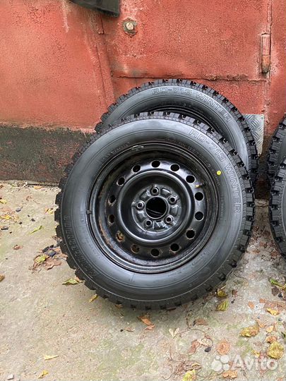 Диски Toyota Hiace R15