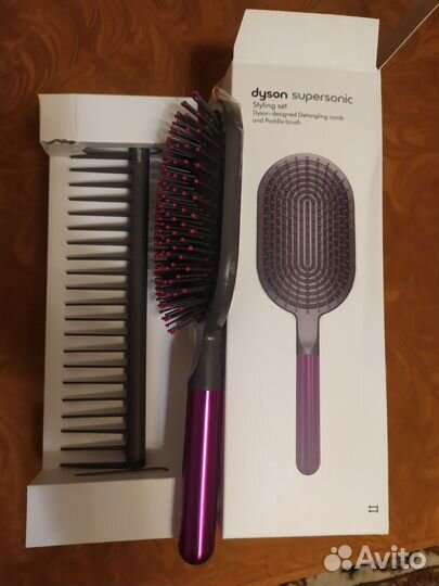 Набор Профессиональных Расчëсок dyson новый