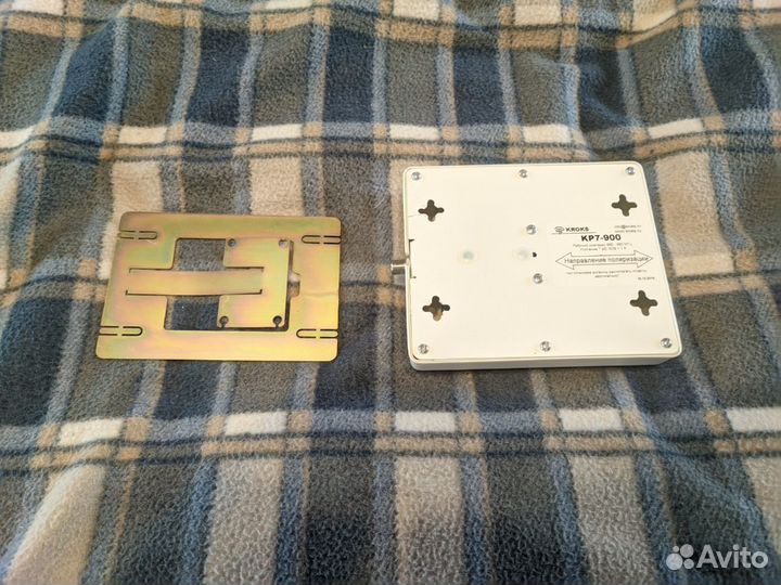 Комплект для усиления сотовой связи Kroks 900-50