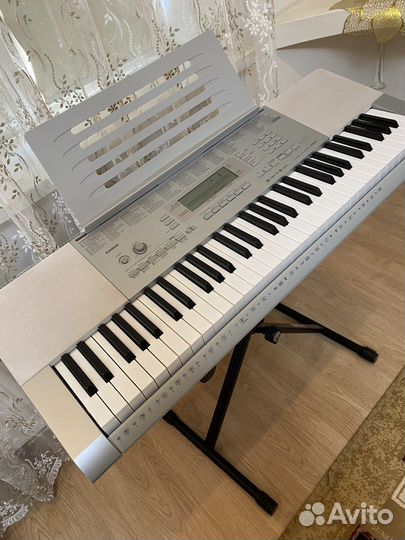 Синтезатор Casio lk-280