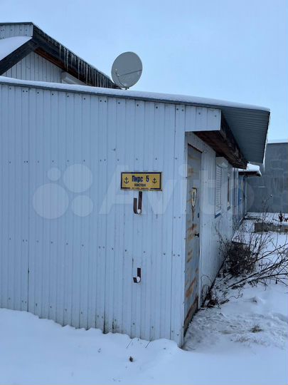 Гараж, > 30 м²