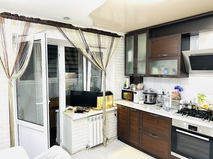 2-к. квартира, 55 м², 10/10 эт.