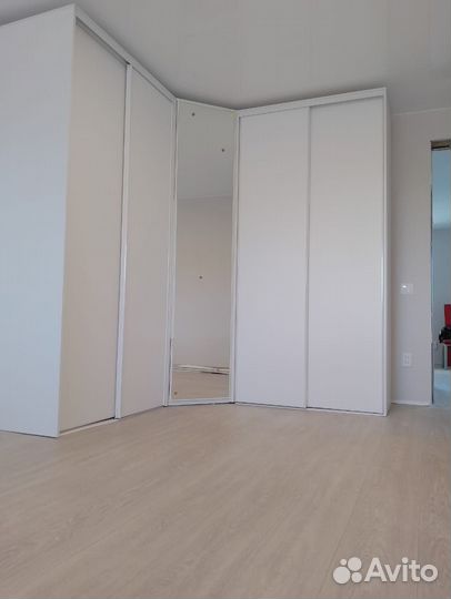 Шкафы купе угловые