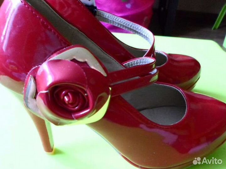 Новые туфли 38 р