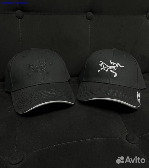Два цвета для кепки Arcteryx