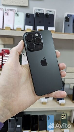 iPhone 15 Pro, 256 ГБ