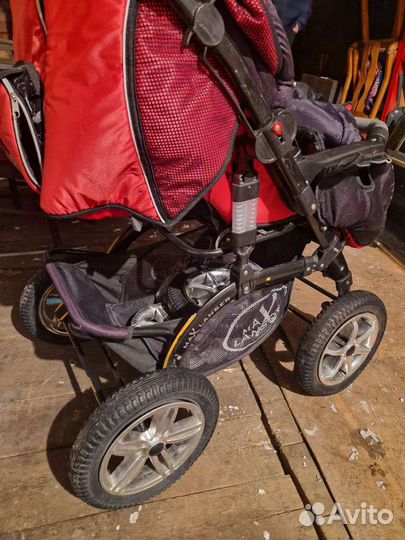 Коляска зима лето в обычном состоянии