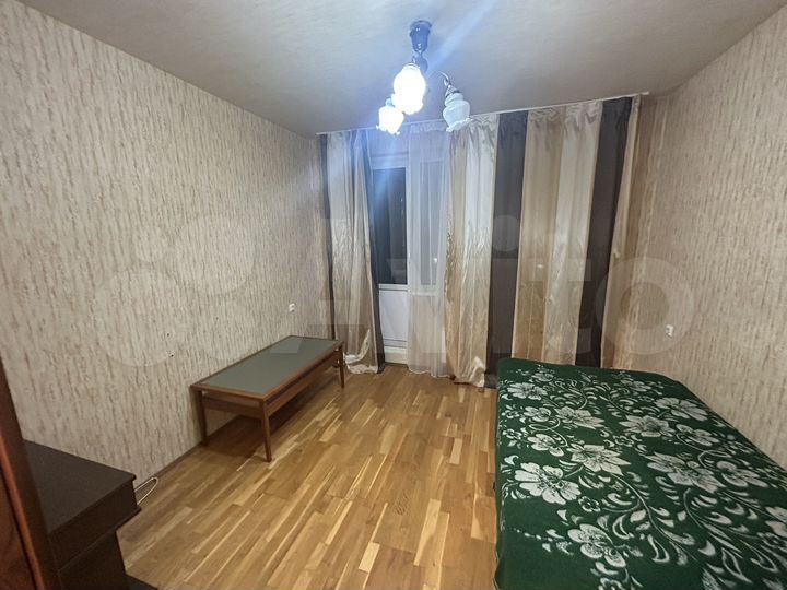 Комната 18 м² в 3-к., 3/14 эт.