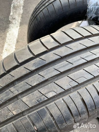 Goodyear EfficientGrip Performance 205/60 R16