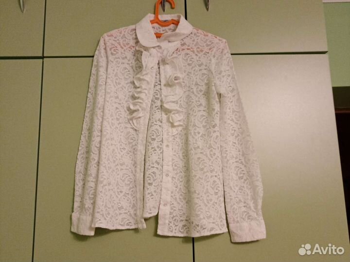 Блузка школьная кружевная нарядная с майкой 146