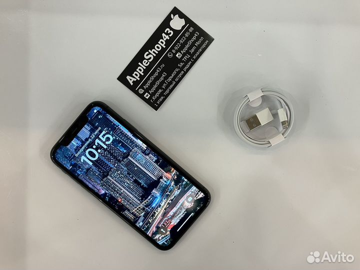 iPhone 11, 64 ГБ