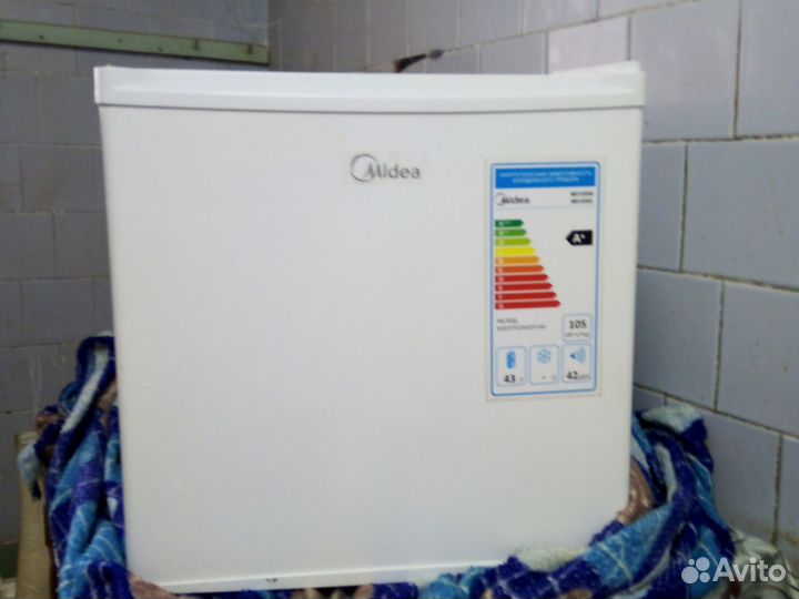 Минихолодильник