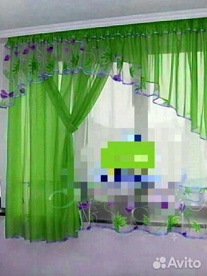 Шторы с ламбрекеном кухонные