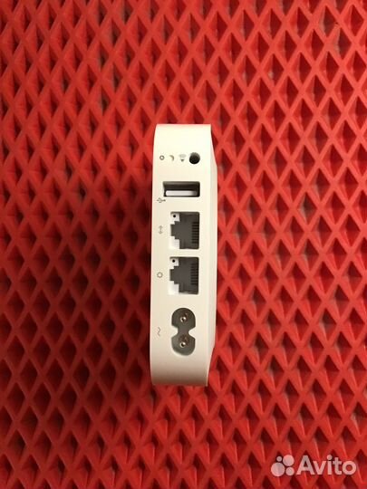 Wi-Fi роутер Apple AirPort Express A1392