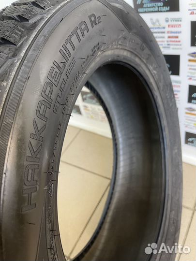Nokian Tyres Hakkapeliitta R2 215/55 R17 98R