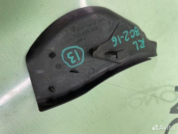 Накладка двери задняя левая Volkswagen Touareg 7L