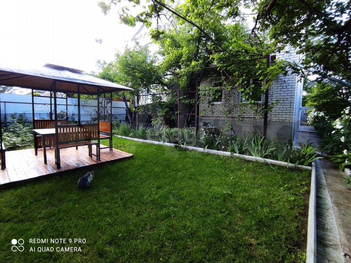 Дом 329 м² на участке 6 сот.