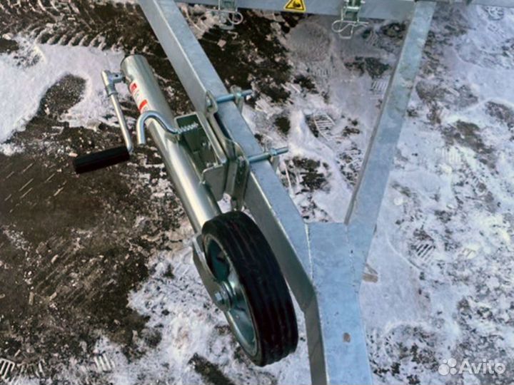 Опорное колесо с поворотным механизмом 540 кг