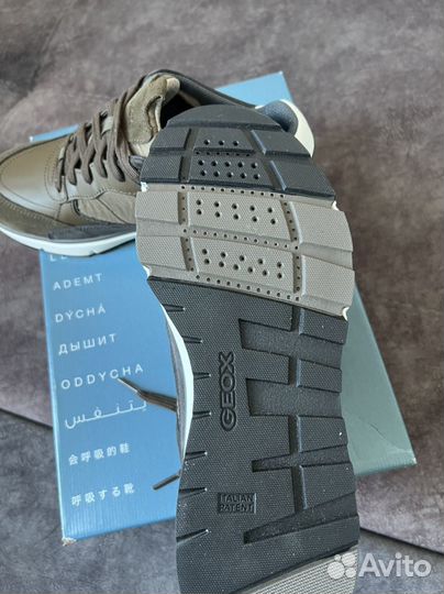 Кроссовки Geox