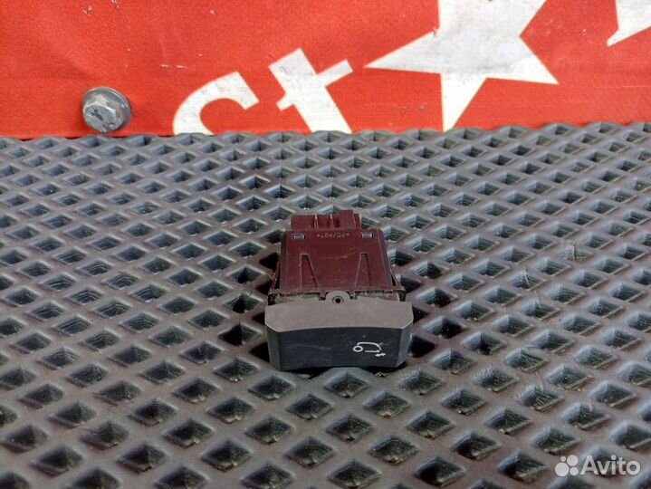 Кнопка опрокидывания кабины Daf XF106