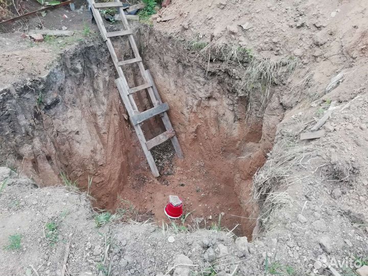 Услуги трактора экскаватора