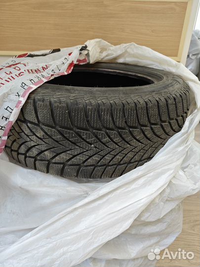 Goodyear UltraGrip Ice 2 205/55 R16