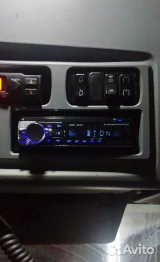 Ест Магнитола с блютуз и громкой связью с телефона