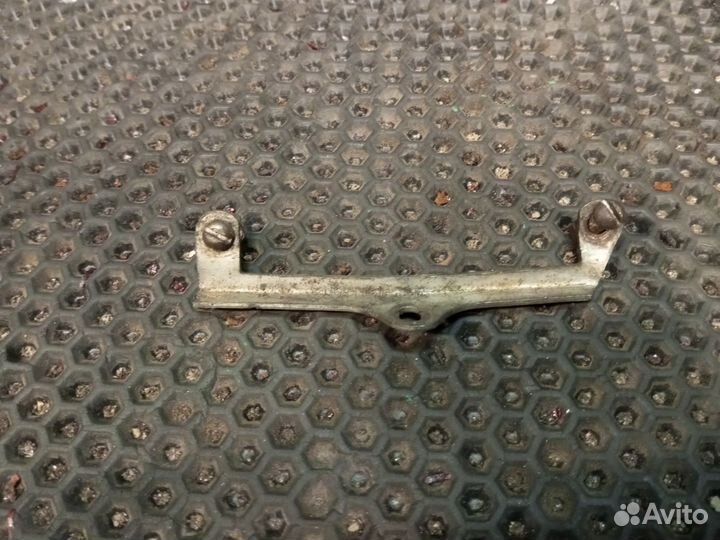 Крепление коммутатора восход