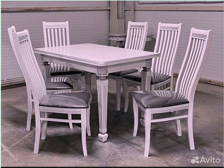 Кухонный стол раскладной белый