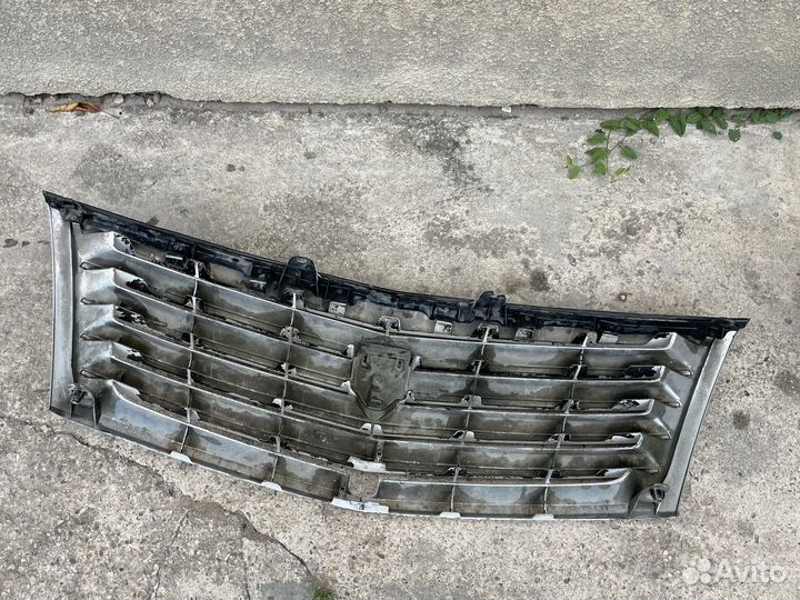 Решетка радиатора toyota alphard