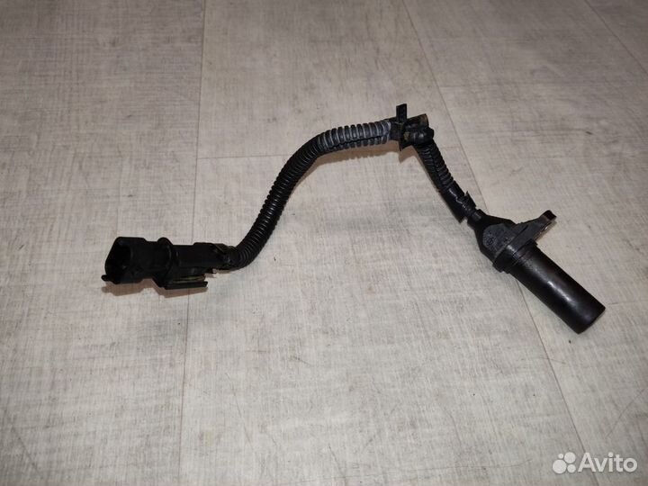 Датчик коленвала Kia Ceed ED 1.6 G4FC 2010