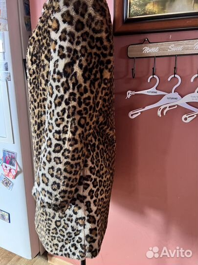 Пальто с леопардовым принтом