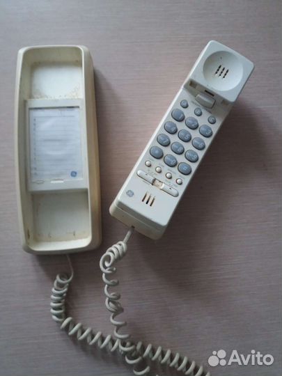 Проводной стационарный телефон