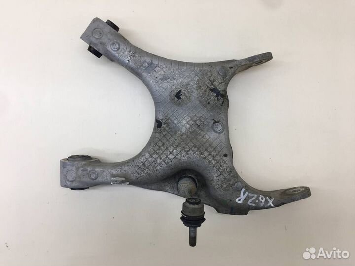 Б/У Б/У Рычаг задний нижний правый 33326770952 BMW