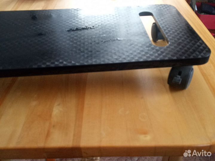 Подставка под системный блок на колесиках