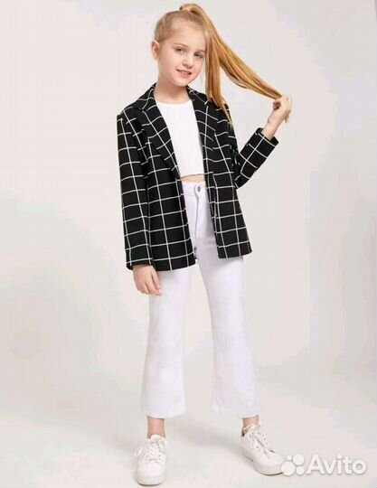 Пиджак для девочки новый