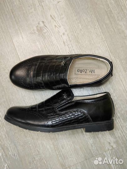Туфли для мальчика 29 р-р